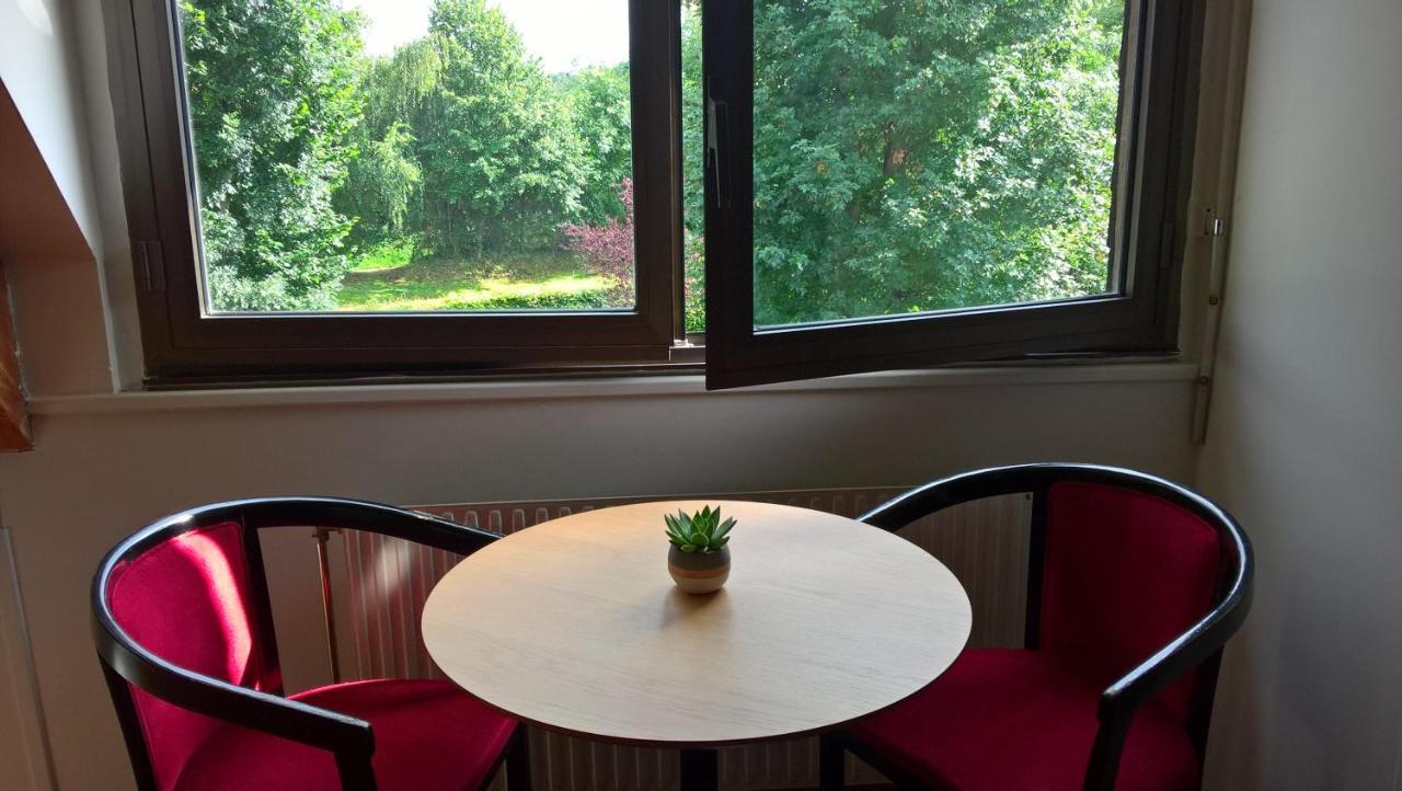Appartement Le Louis Dort Au Calme Equemauville Luaran gambar