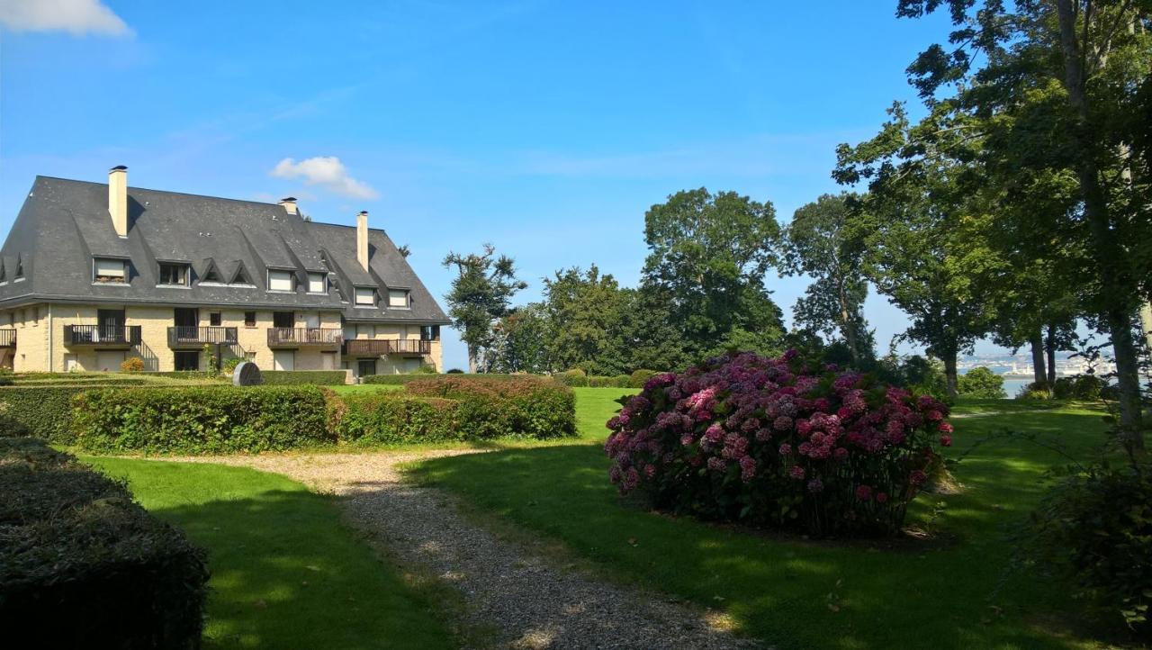 Appartement Le Louis Dort Au Calme Equemauville Luaran gambar