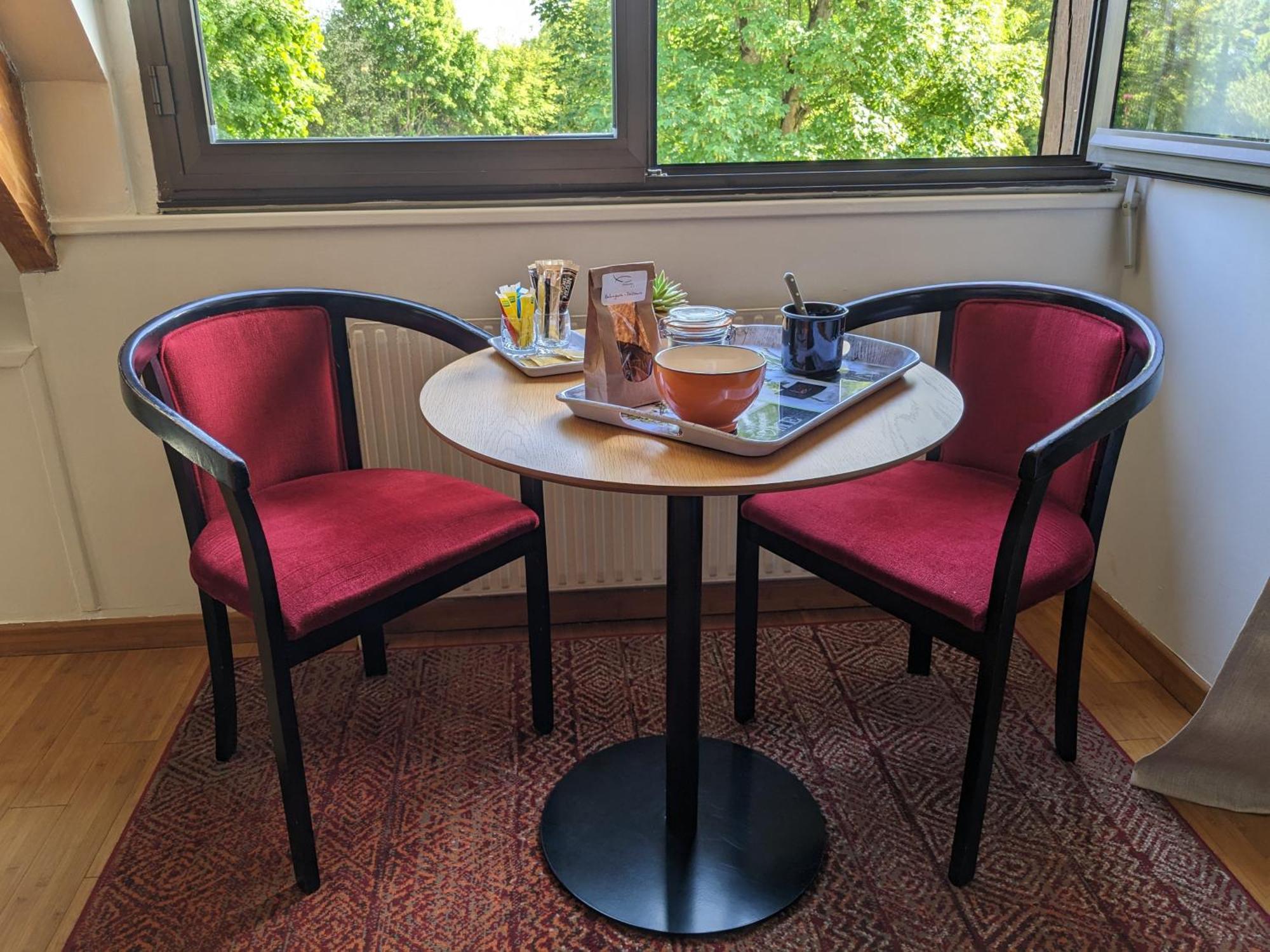 Appartement Le Louis Dort Au Calme Equemauville Luaran gambar